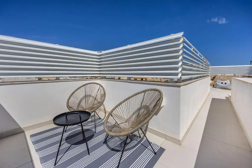 The Sixth - Luxury Penthouse Apartment Marsaskala